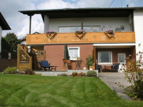 Отель Ferienwohnung Kaiser  Райффершайд